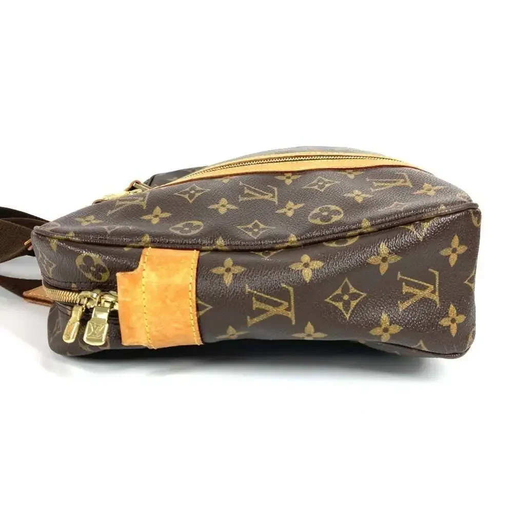 LOUIS VUITTON Authentic Brown Monogram Canvas Tote Bag